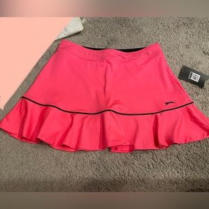 NWT Girls L golf skort